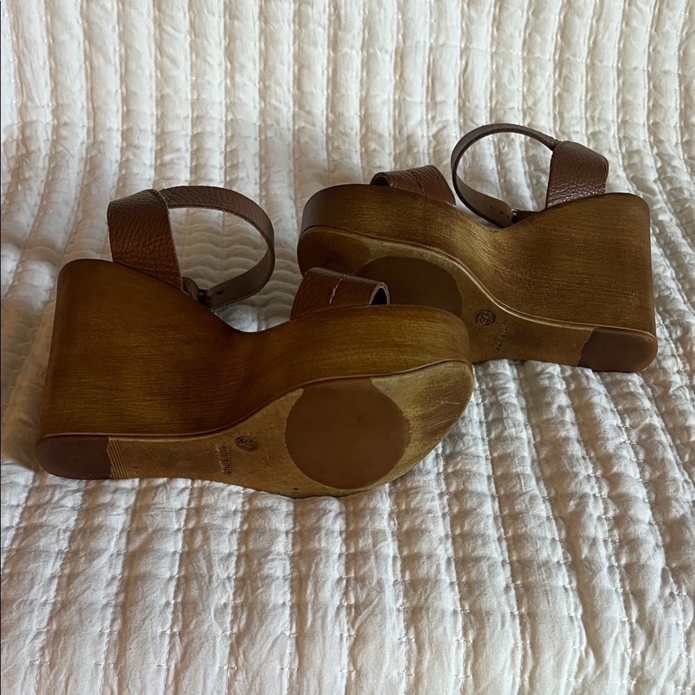 Steve Madden Belma Wedge Heel Sandal - Picture 4 of 9